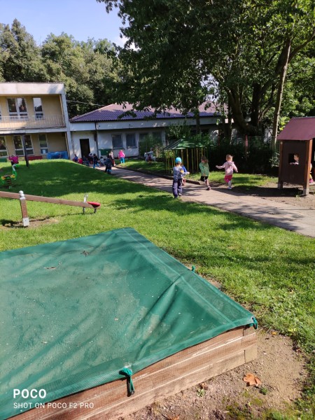 První den ve školce u Berušek